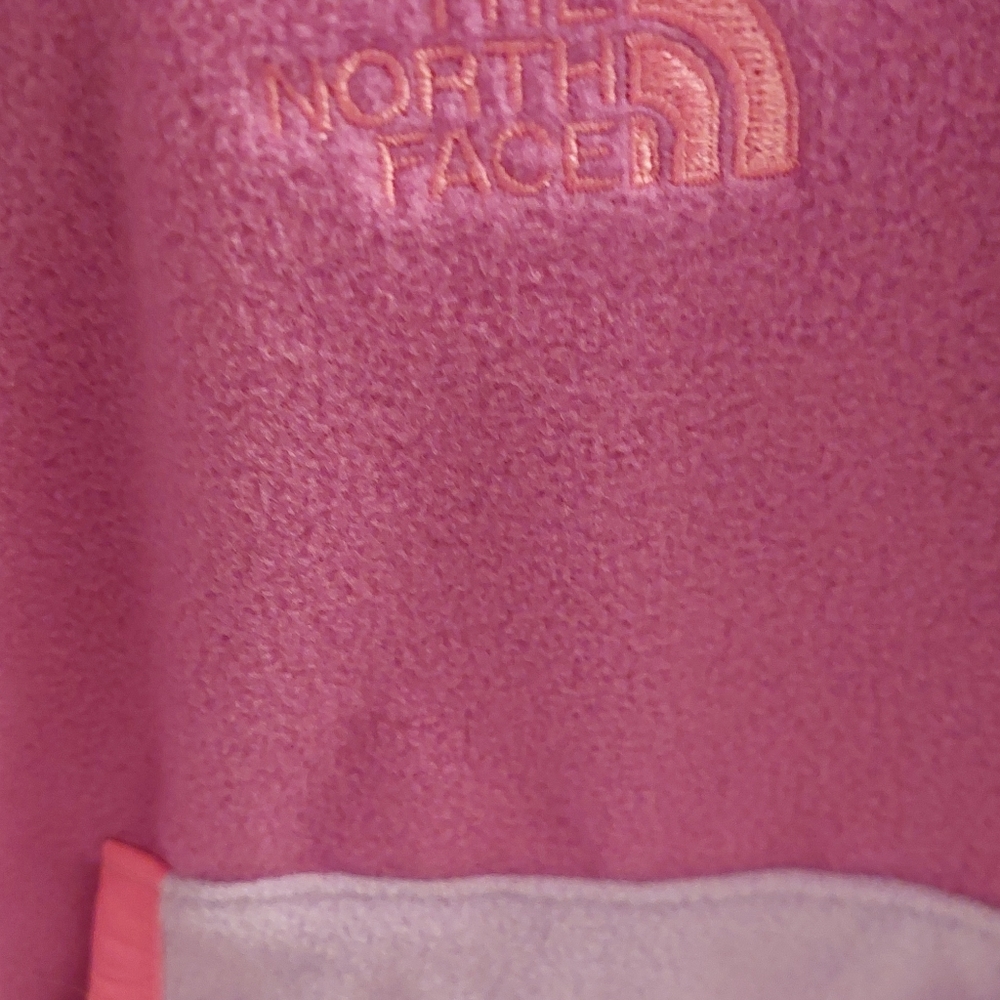 Tate gift..Infant girls Under Armour Nwot one piece hoodie coat size 6-12 months - Picture 2 of 9